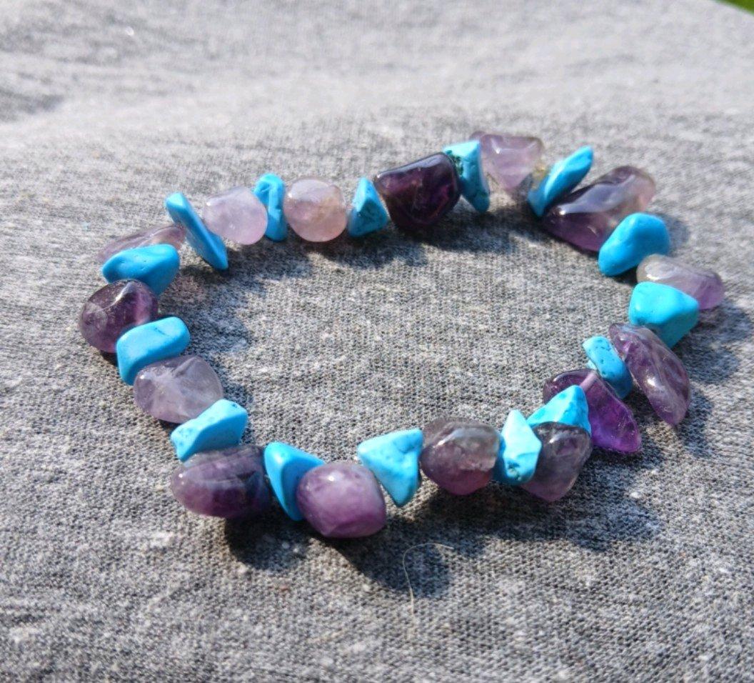 Blue Howlite Amythest Chipped Bracelet