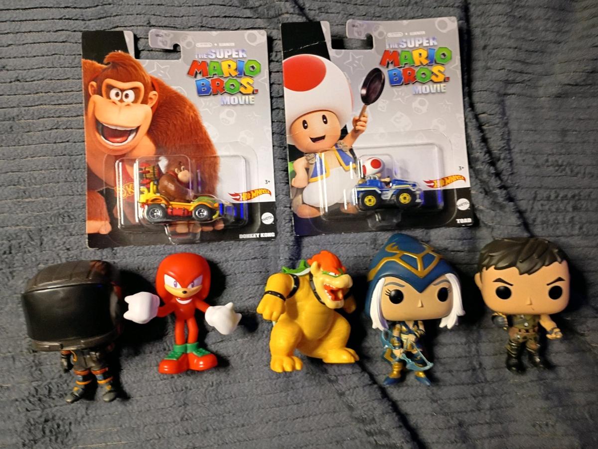 misc video game merch