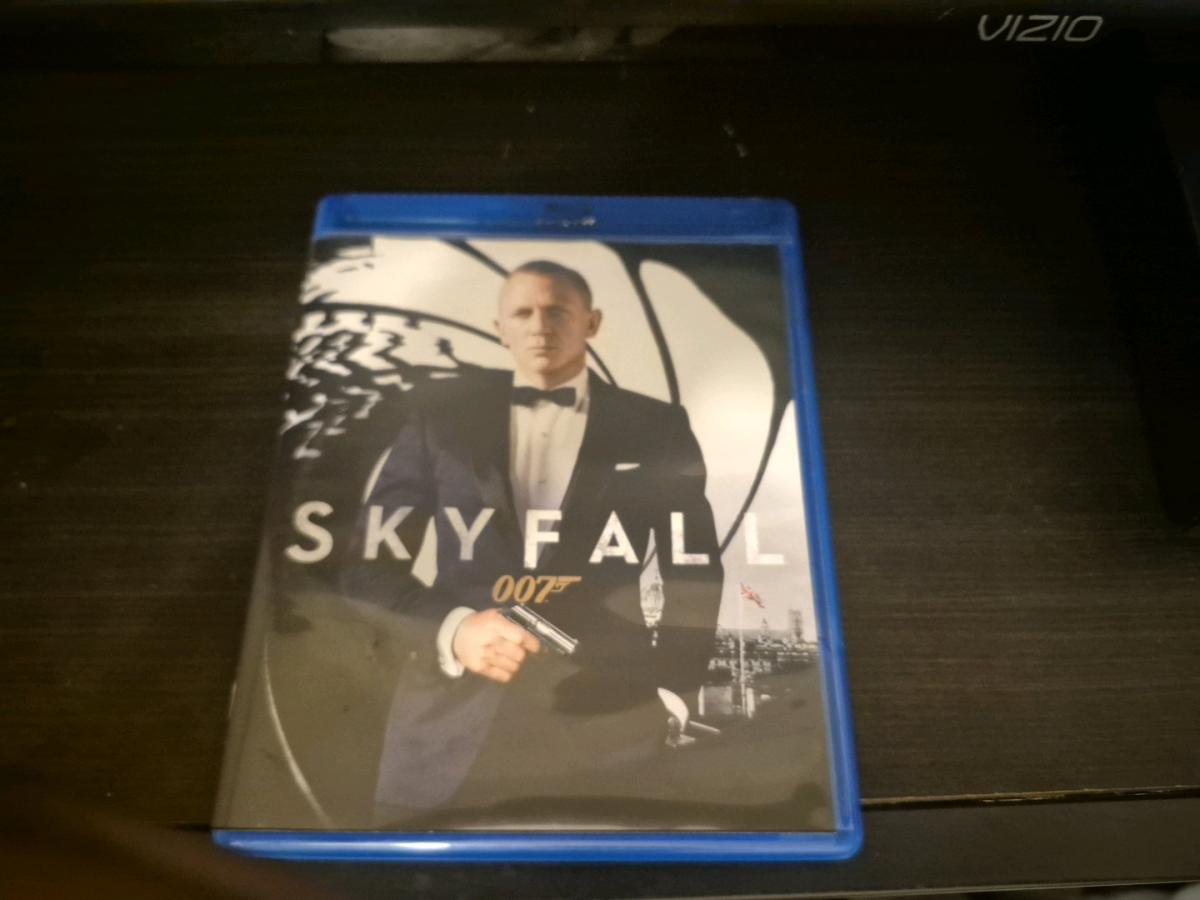 Skyfall BlurayDVD 2013 James Bond 007 Daniel Craig