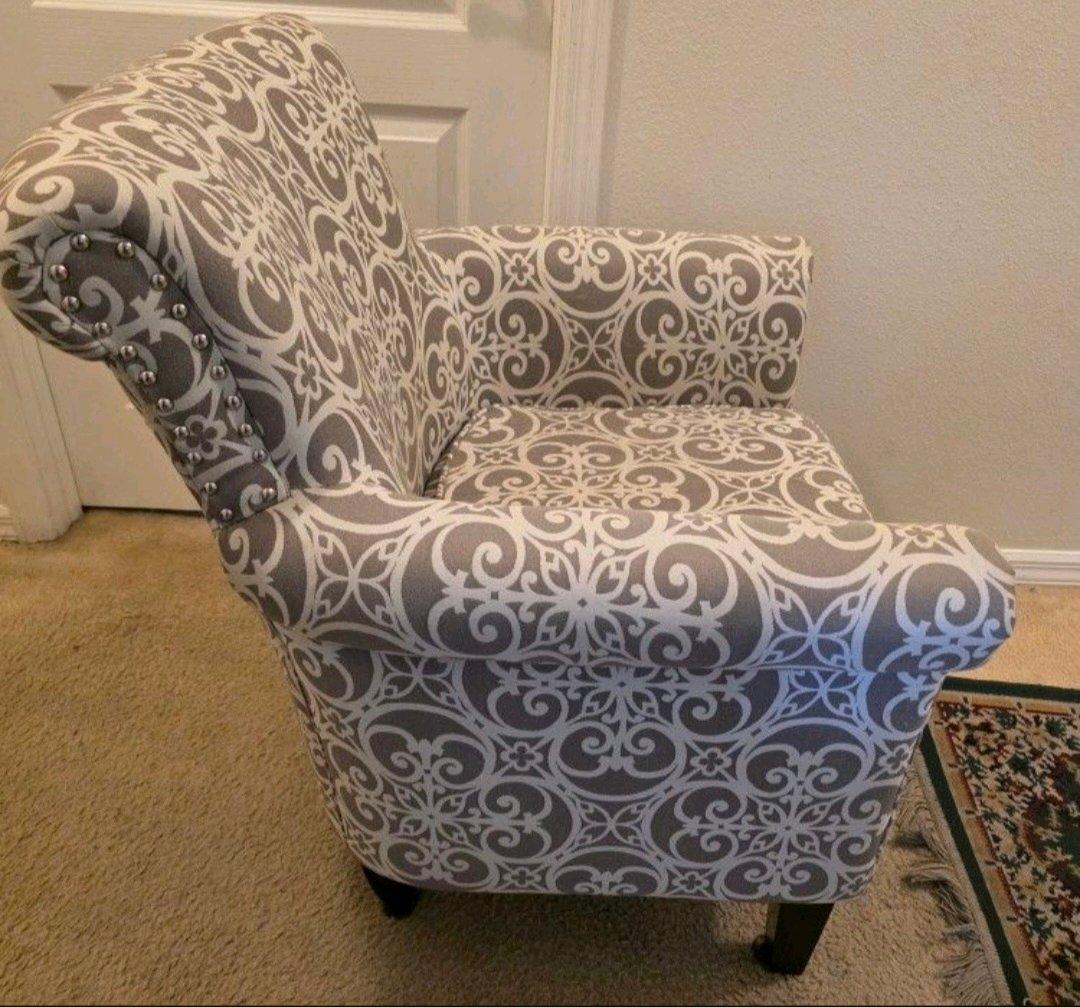 Brooke chair