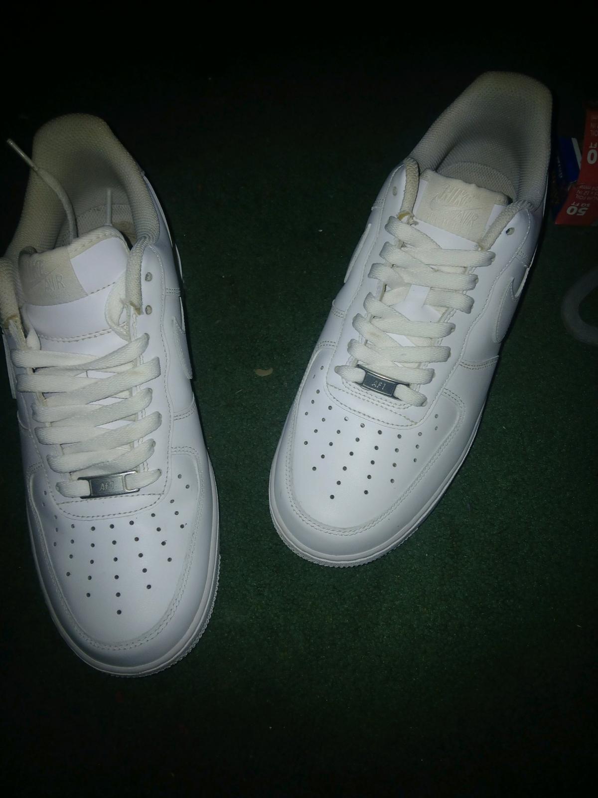 Nike Air Force 1 2007 sz 9 mens