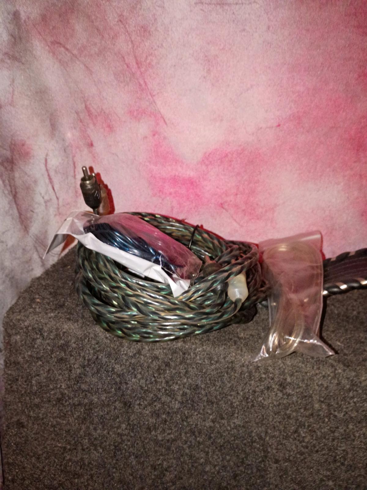 crossfire subwoofer dual amp Sony deck and cords