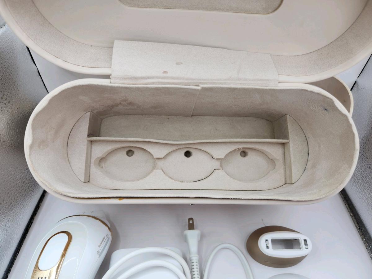 Braun Silkexpert Pro 5 IPL hair removal device at home lazer