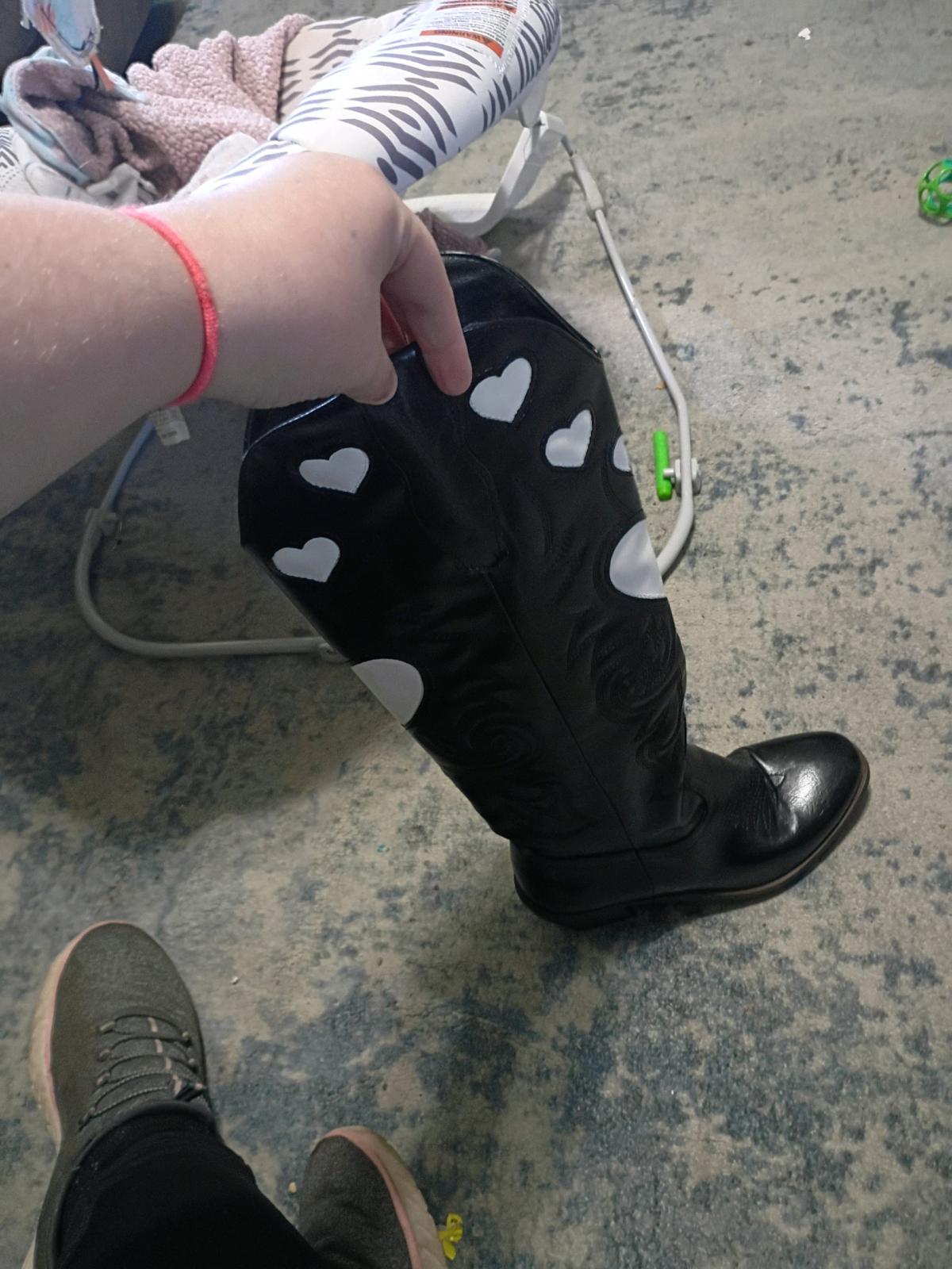 Western style woman boots