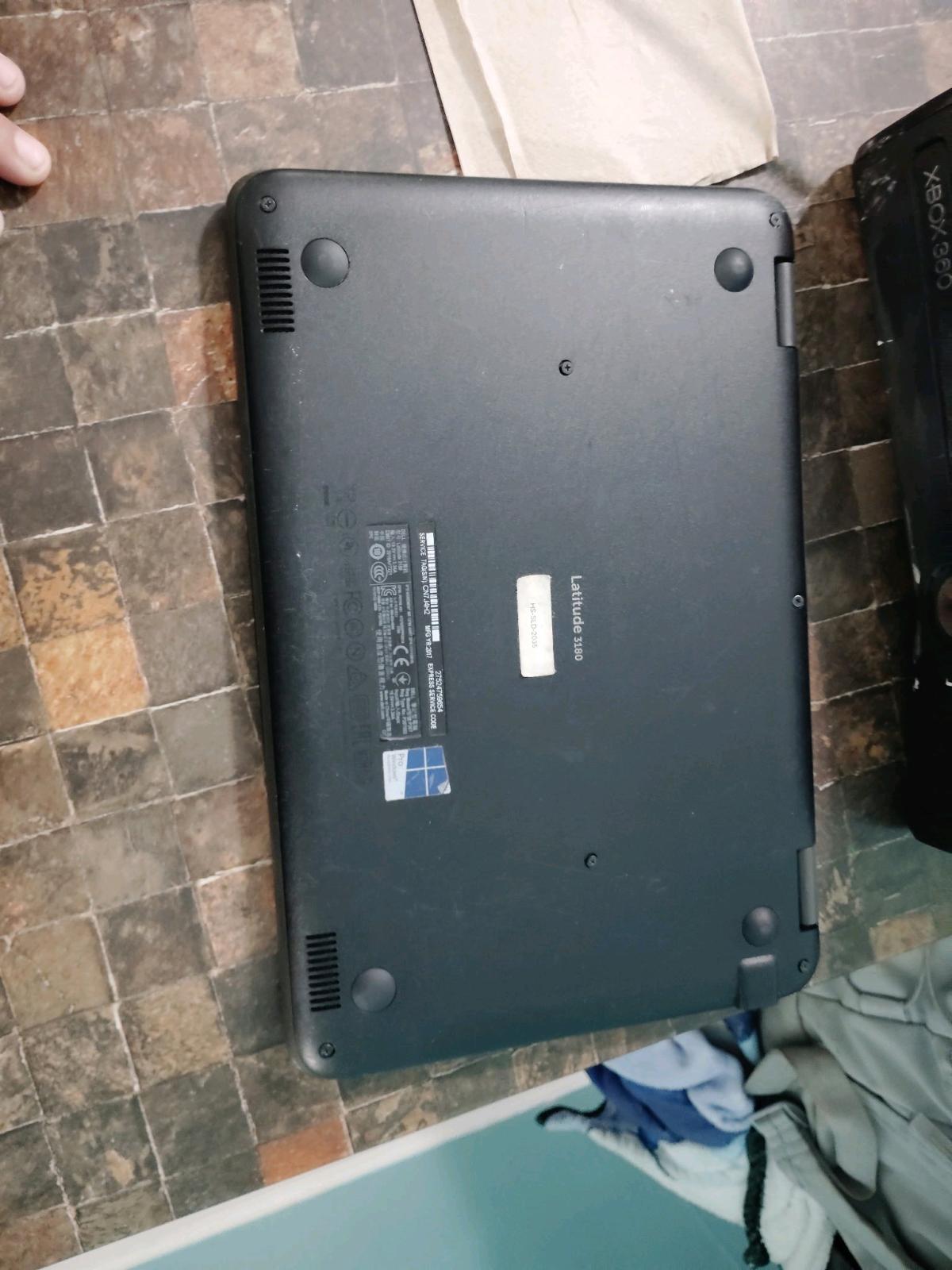 Dell Chromebook 3180 P26T