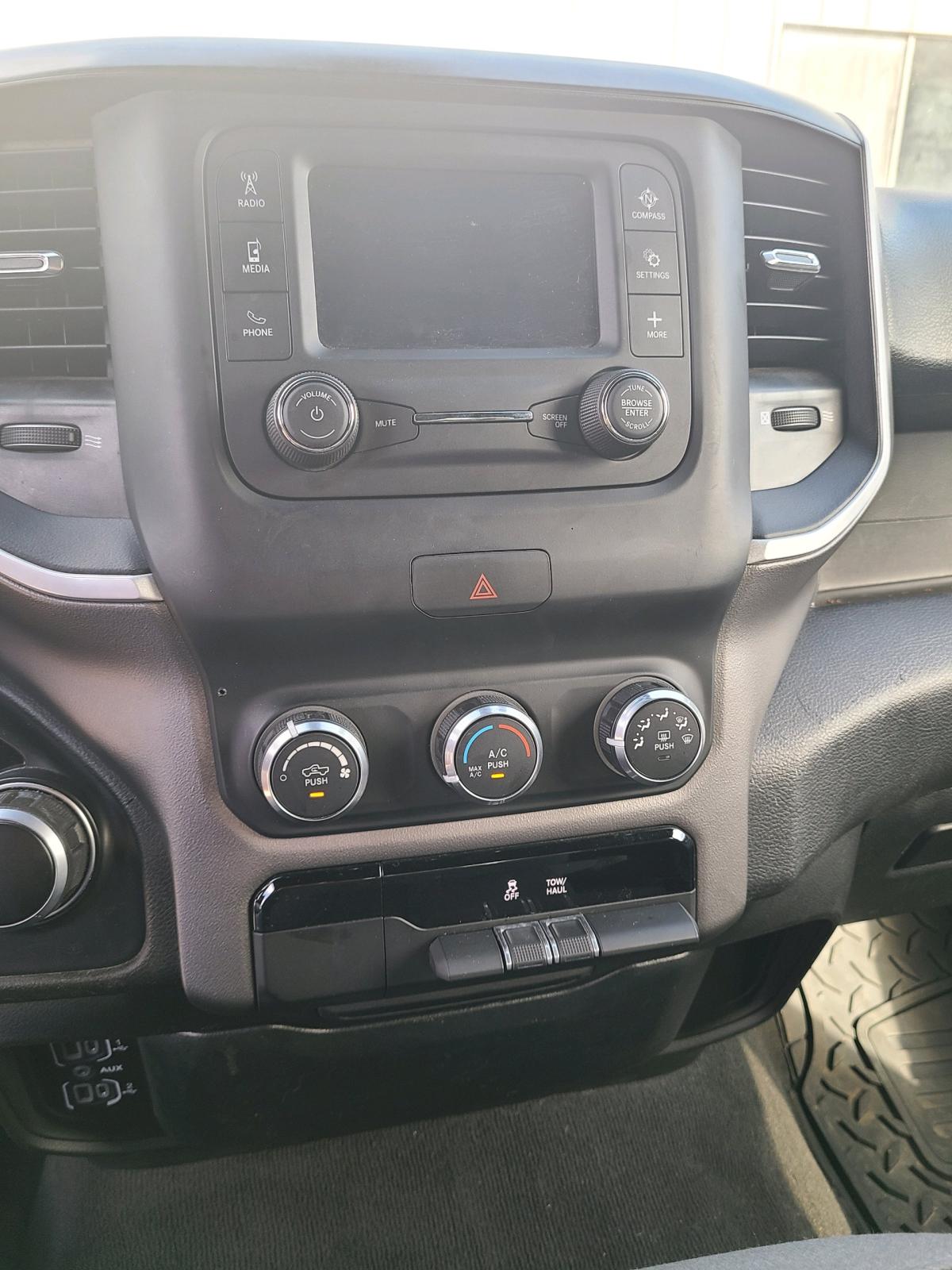 2022 Ram 1500 BigHorn Quad