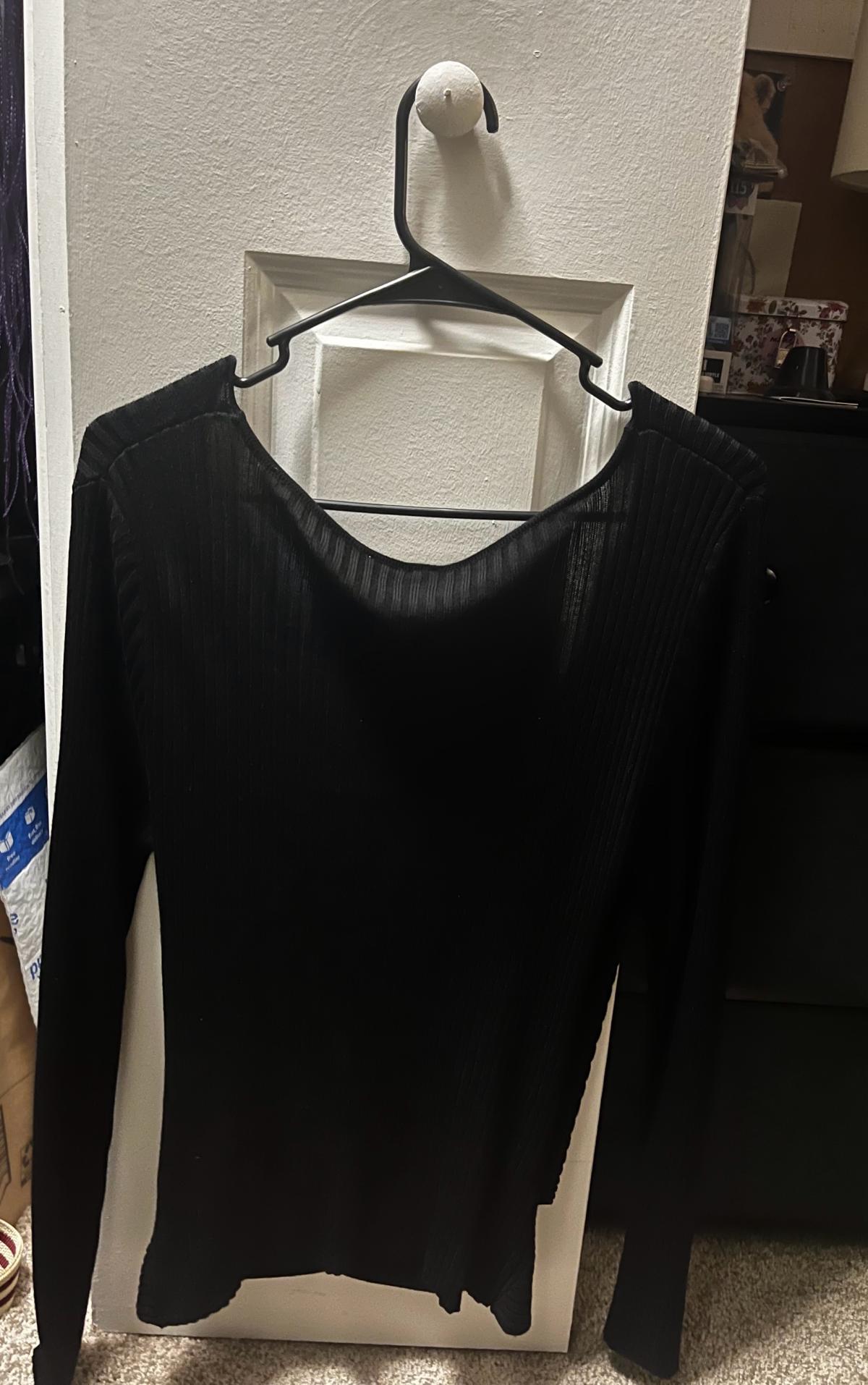 Black VNeck Top