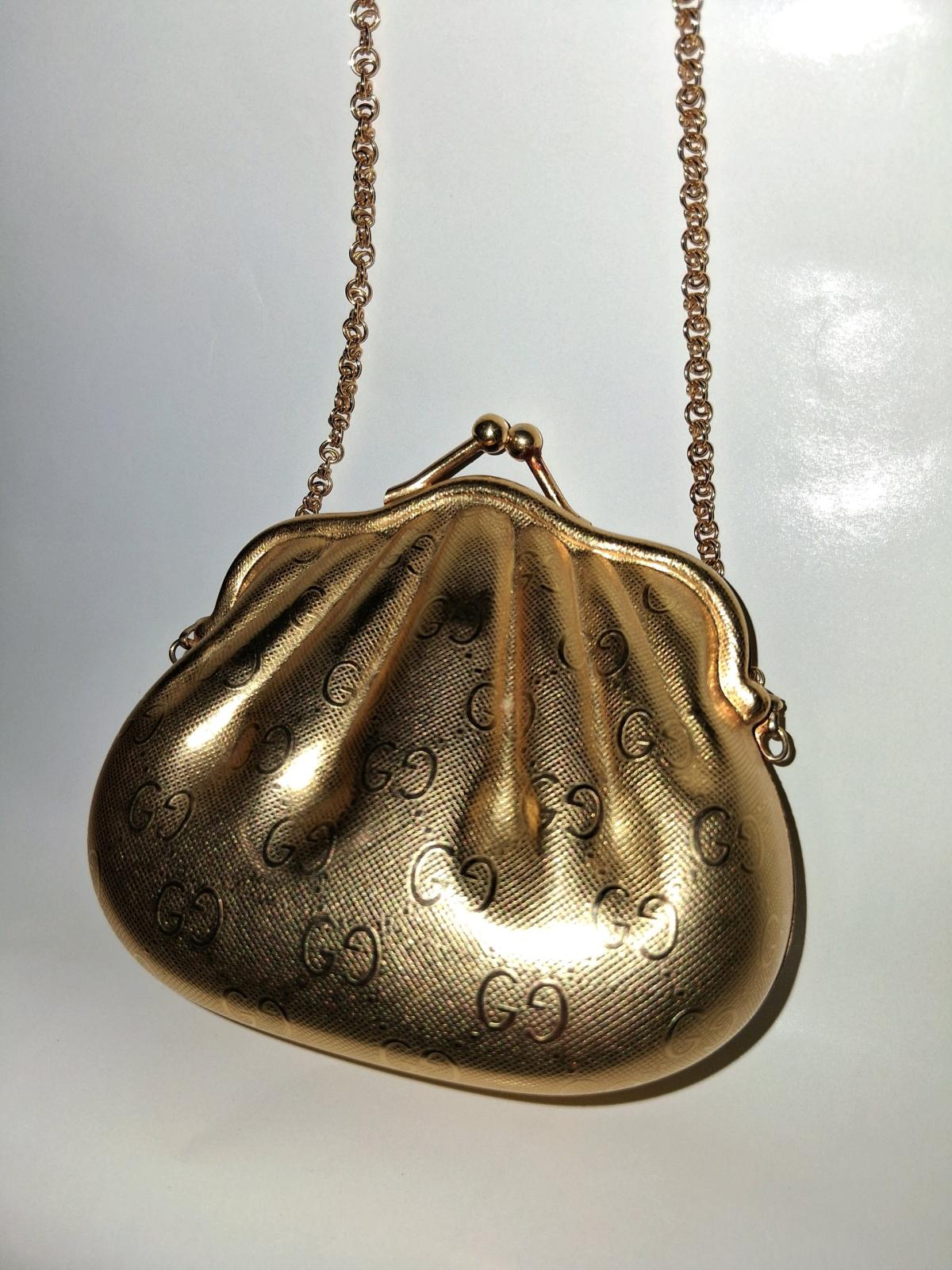 Part of the Gucci Accessory Collection