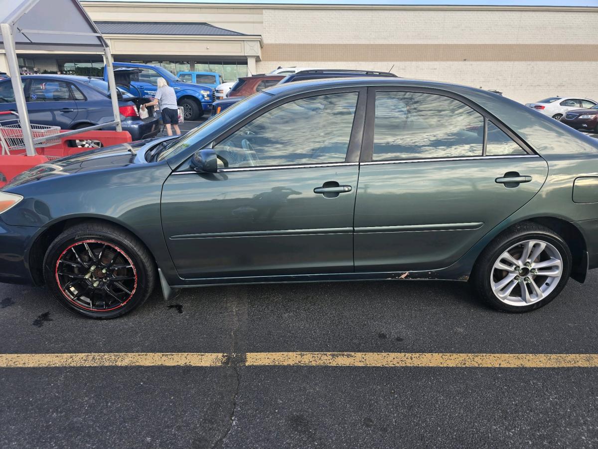 Toyota Camry LE, 178000 miles, used
