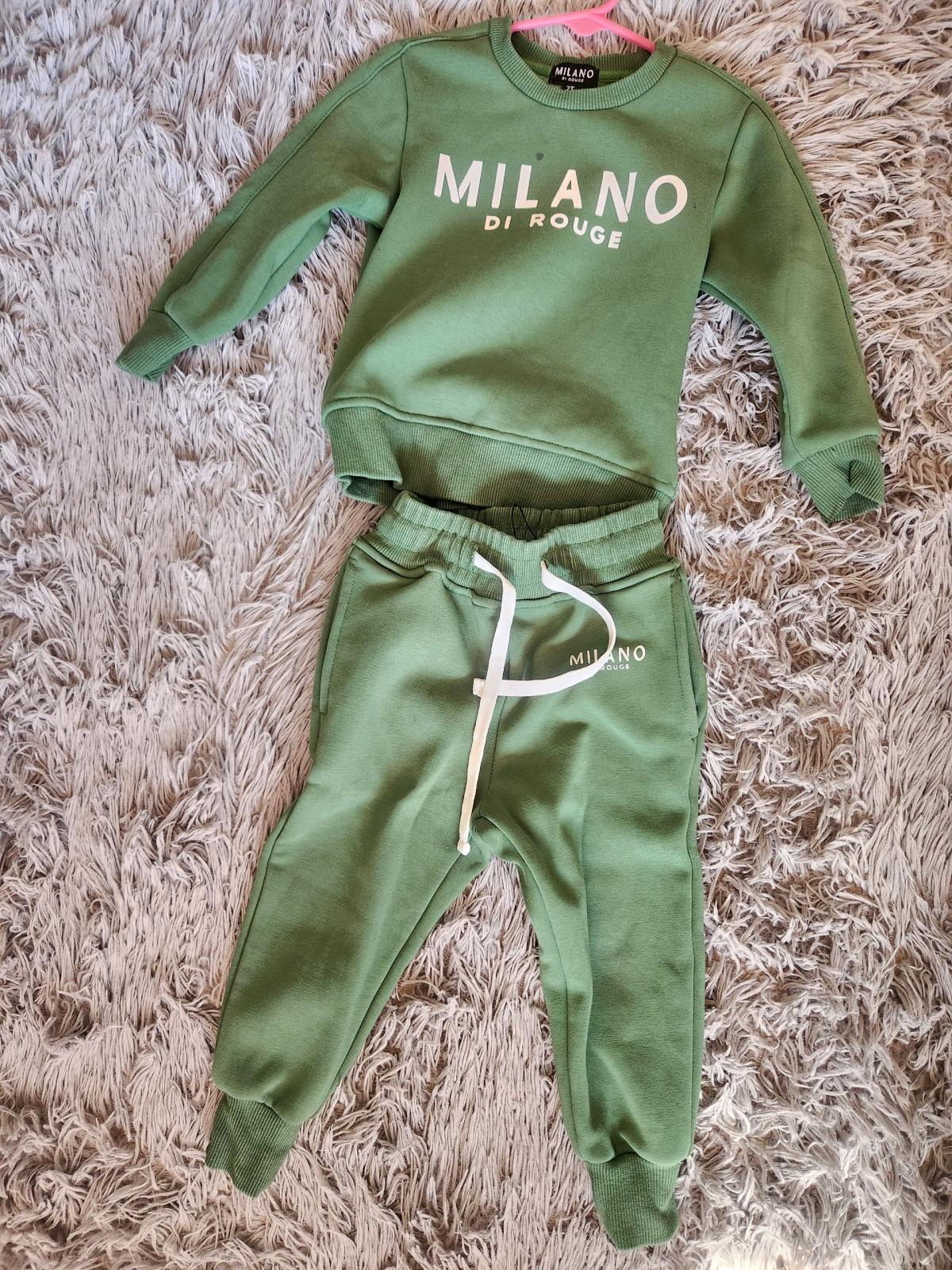 Green Milano di Rouge sweatshirt and jogger set loungewear