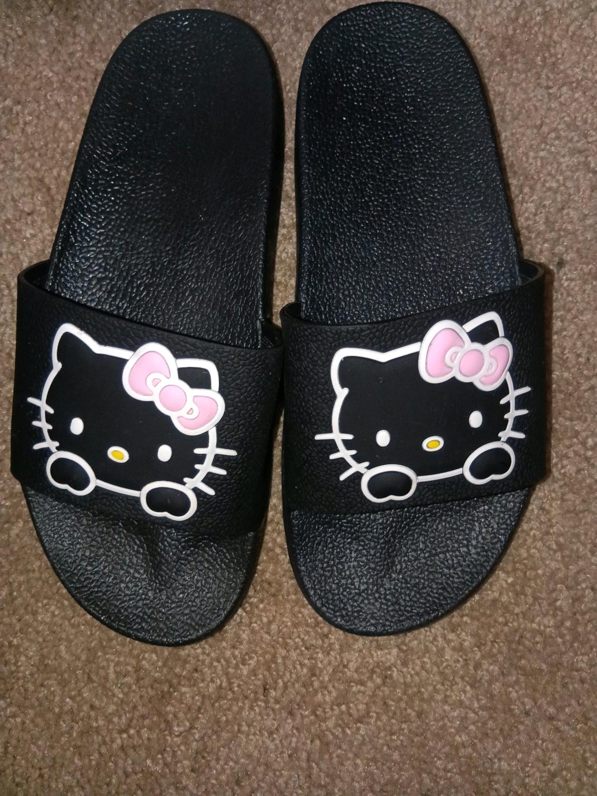 Hello Kitty slides size 6 and Hello Kitty Scarf brand new