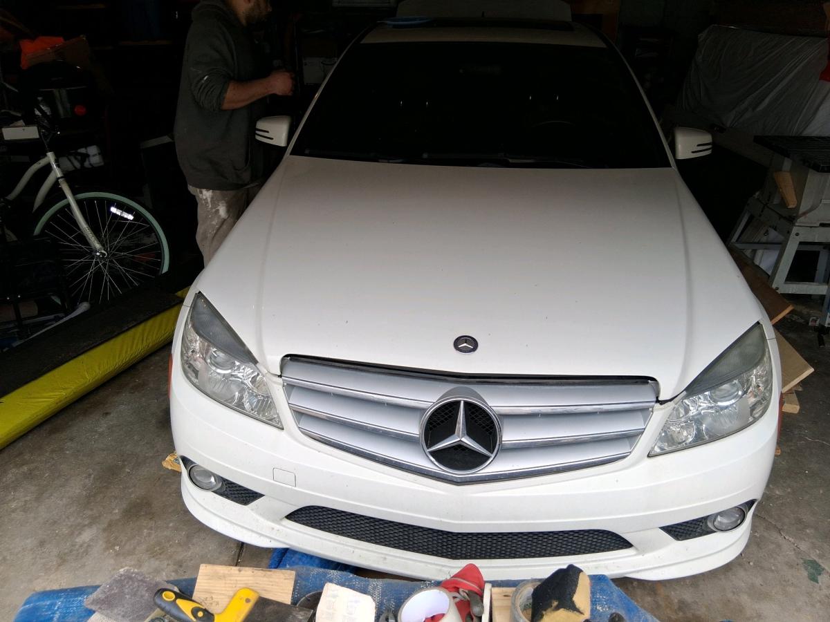 2010 Mercedes Benz CLS 300