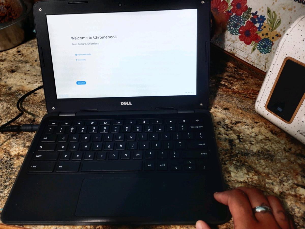 Dell Chromebook 3180 P26T