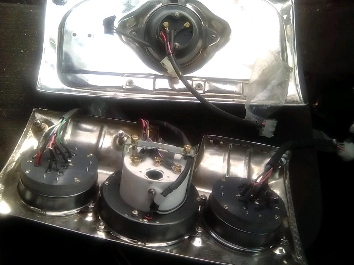 old car gages older the gas and spend gages