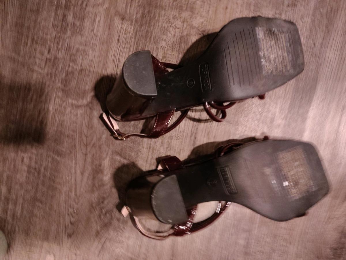 Top Moda Strappy Block Heel Sandals