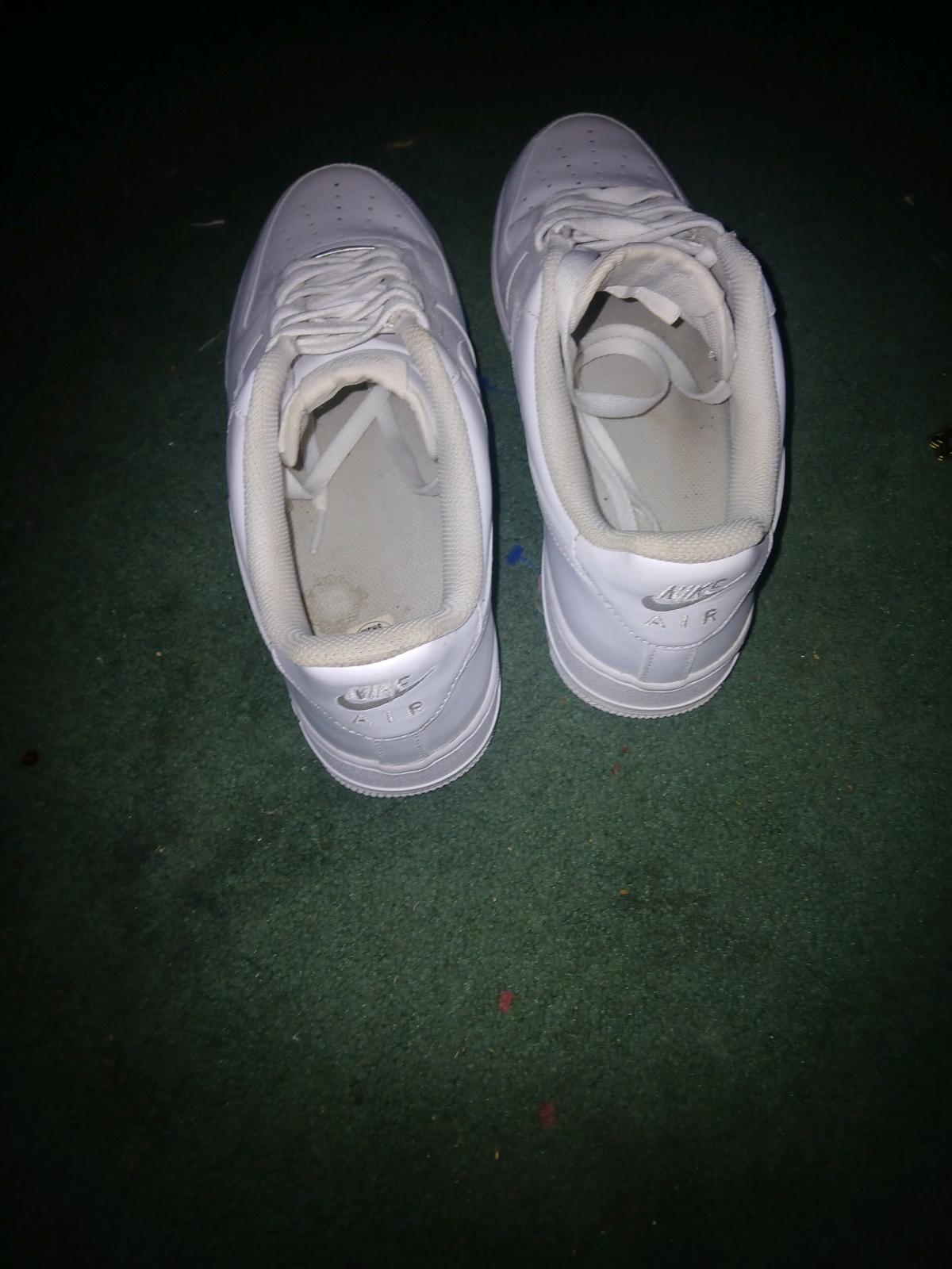 Nike Air Force 1 2007 sz 9 mens