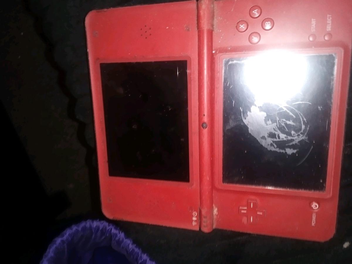 Nintendo DSI XL 25th anniversary edition