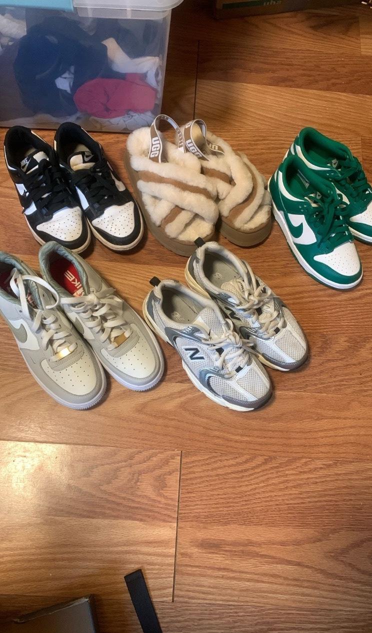 SHOE BUNDLE NEEDS TO GO ASAP