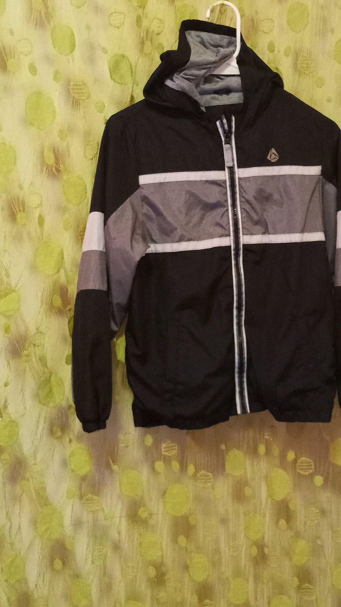 London Fog boys windbreaker jacket size M