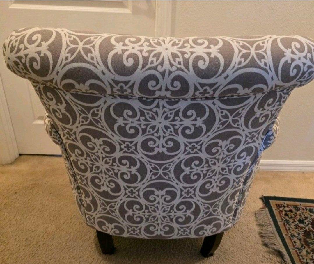 Brooke chair
