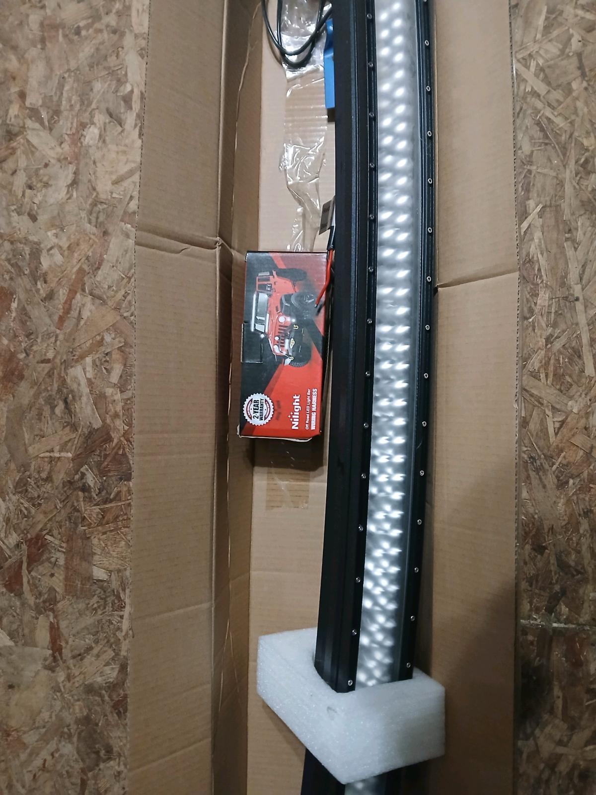 51inch Nilight light bar with toggle switch
