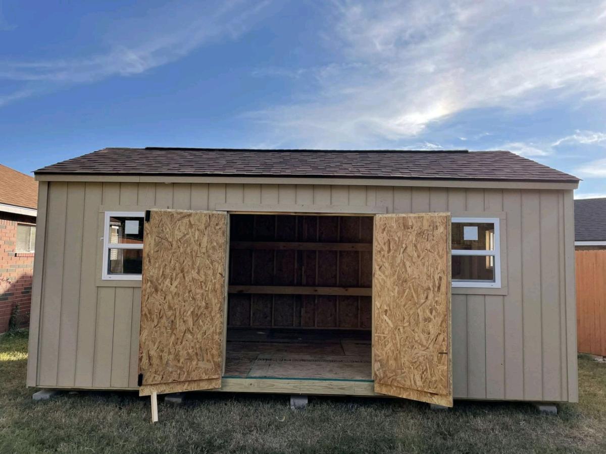 12x 20 GABLE INCLUDES 3 windows 1 double shed door