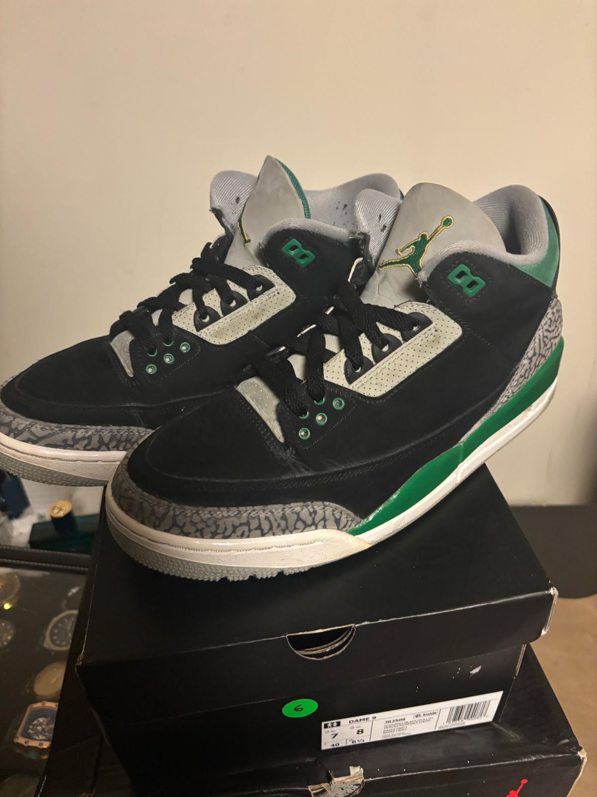 Jordan 3 pine green