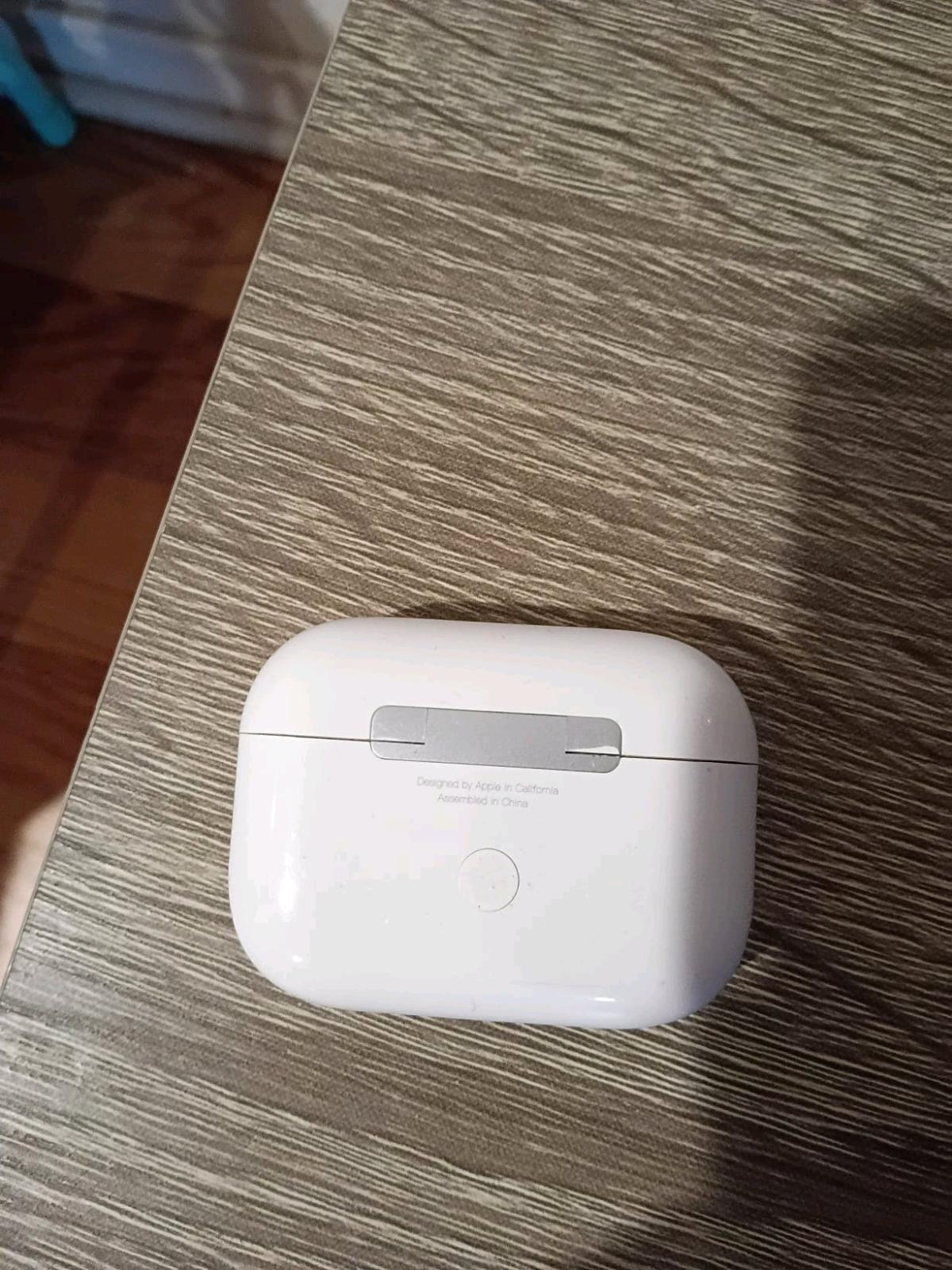 Generic Headphones  One Side Not Working