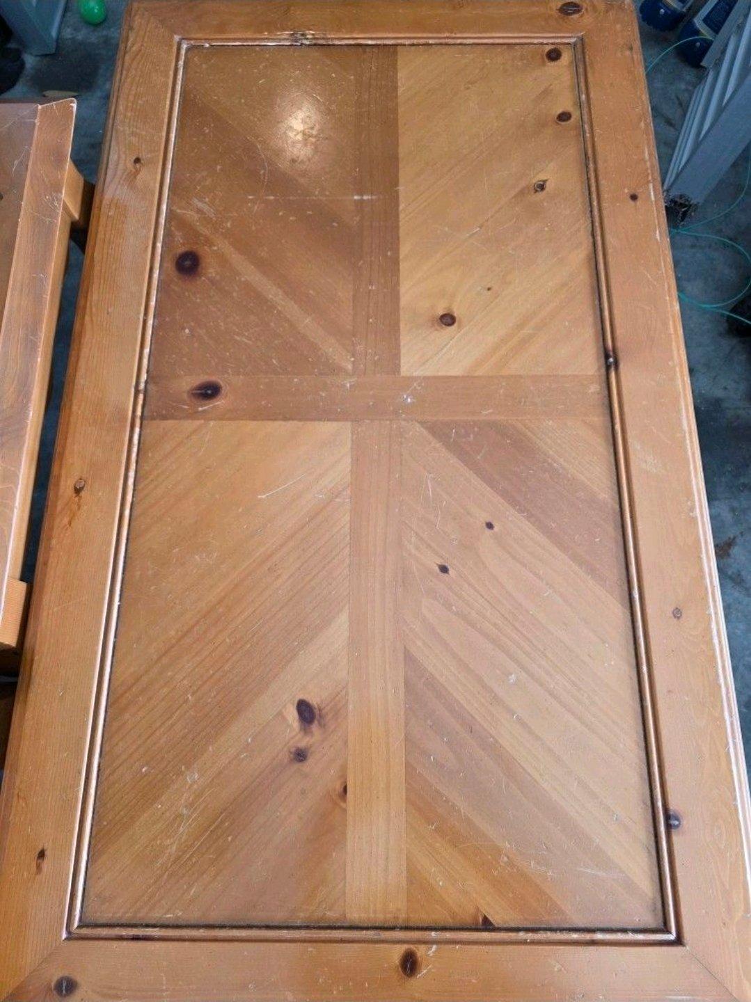 Coffee table and 2 end table