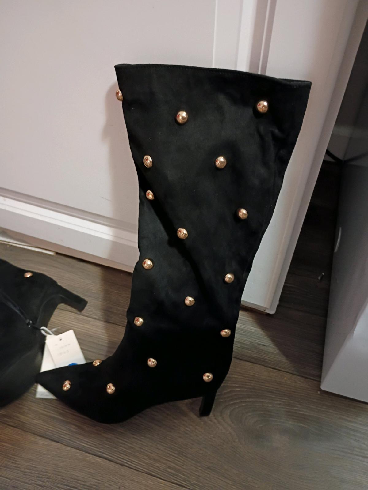 Brand new memory foam boots