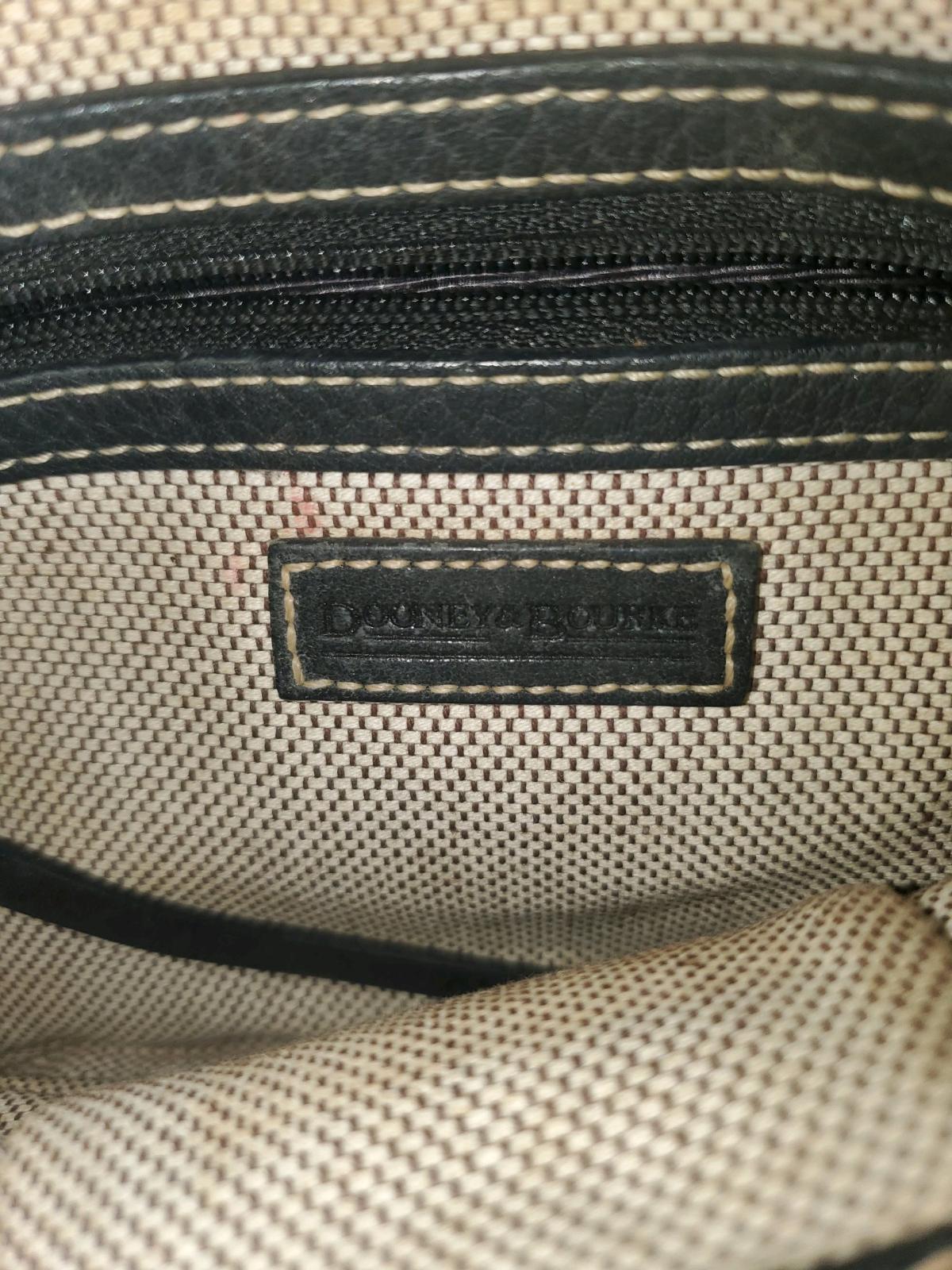 Small Dooney and Burke purse