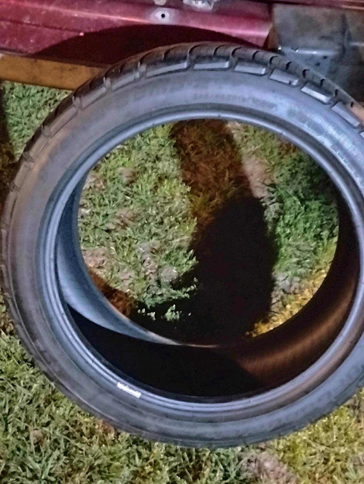 45462r19 bf Goodrich gforce Comp2 used tire