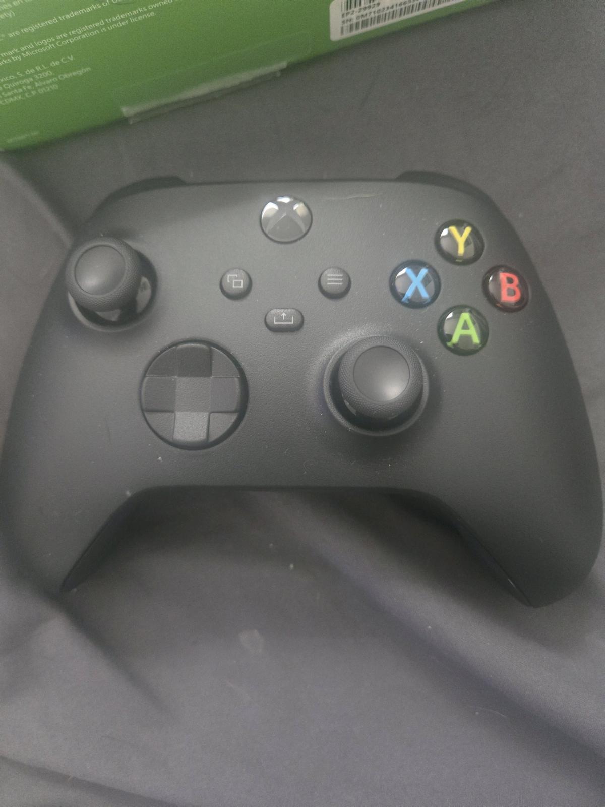 BRAND NEW XBOX SERIES XONE CONTROLLER