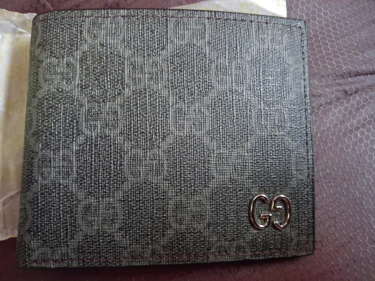 gucci bi fold wallet