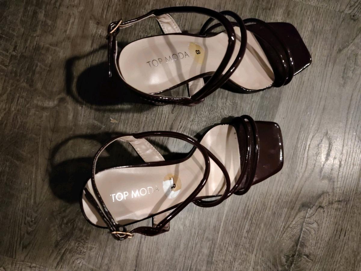Top Moda Strappy Block Heel Sandals