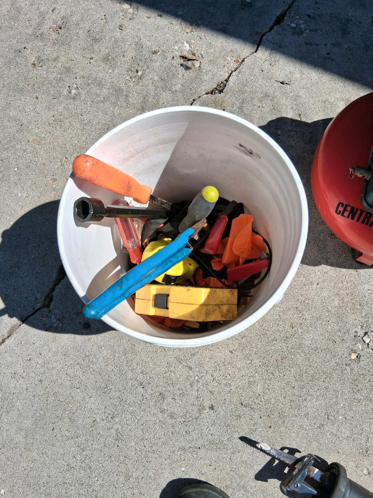 power tools and hand tools