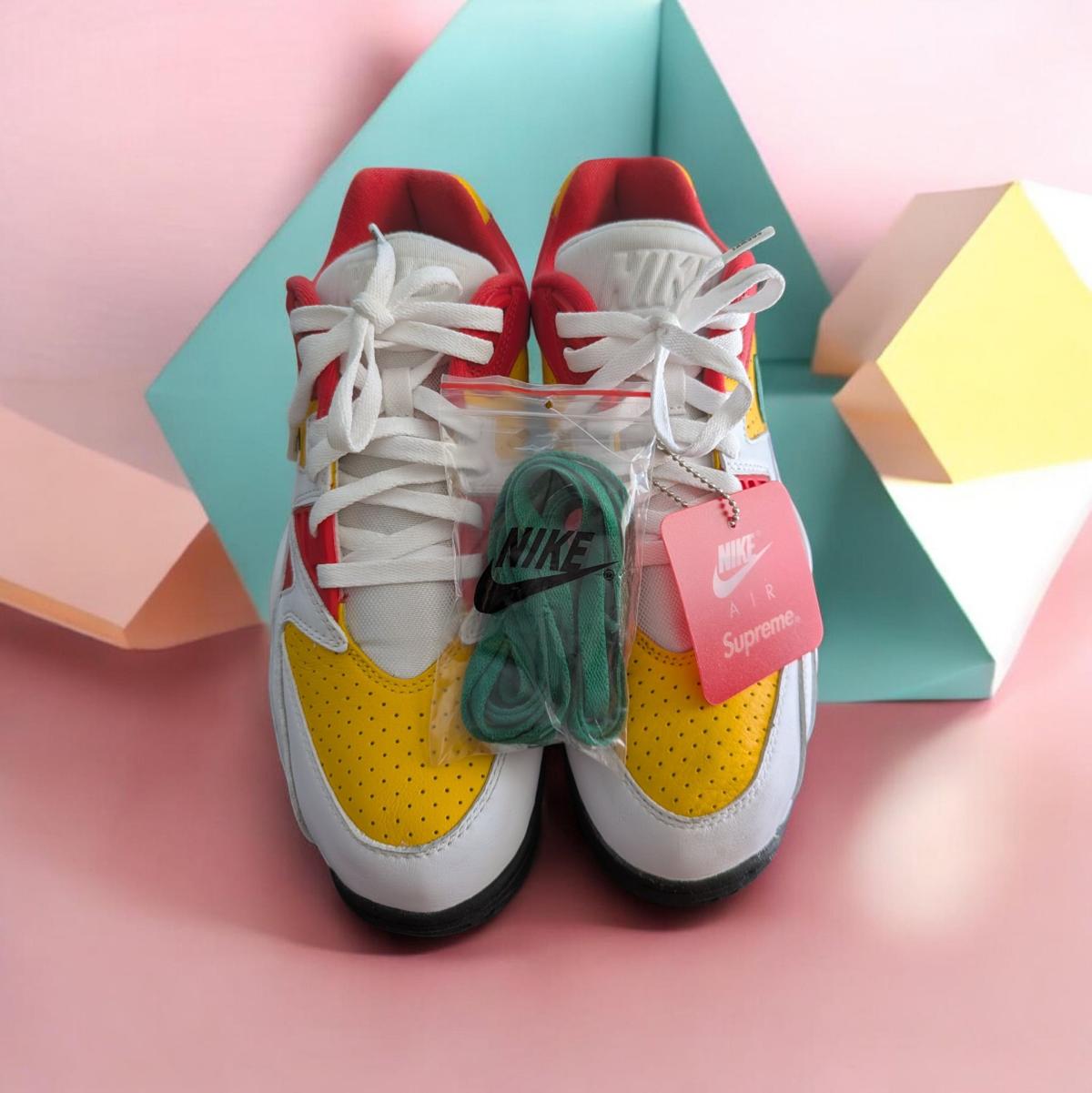 Nike Cross Trainer Low Supreme White Yellow Red Size 13