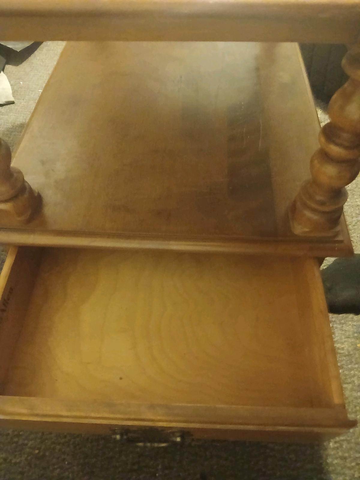 Ethan Allen Endtable