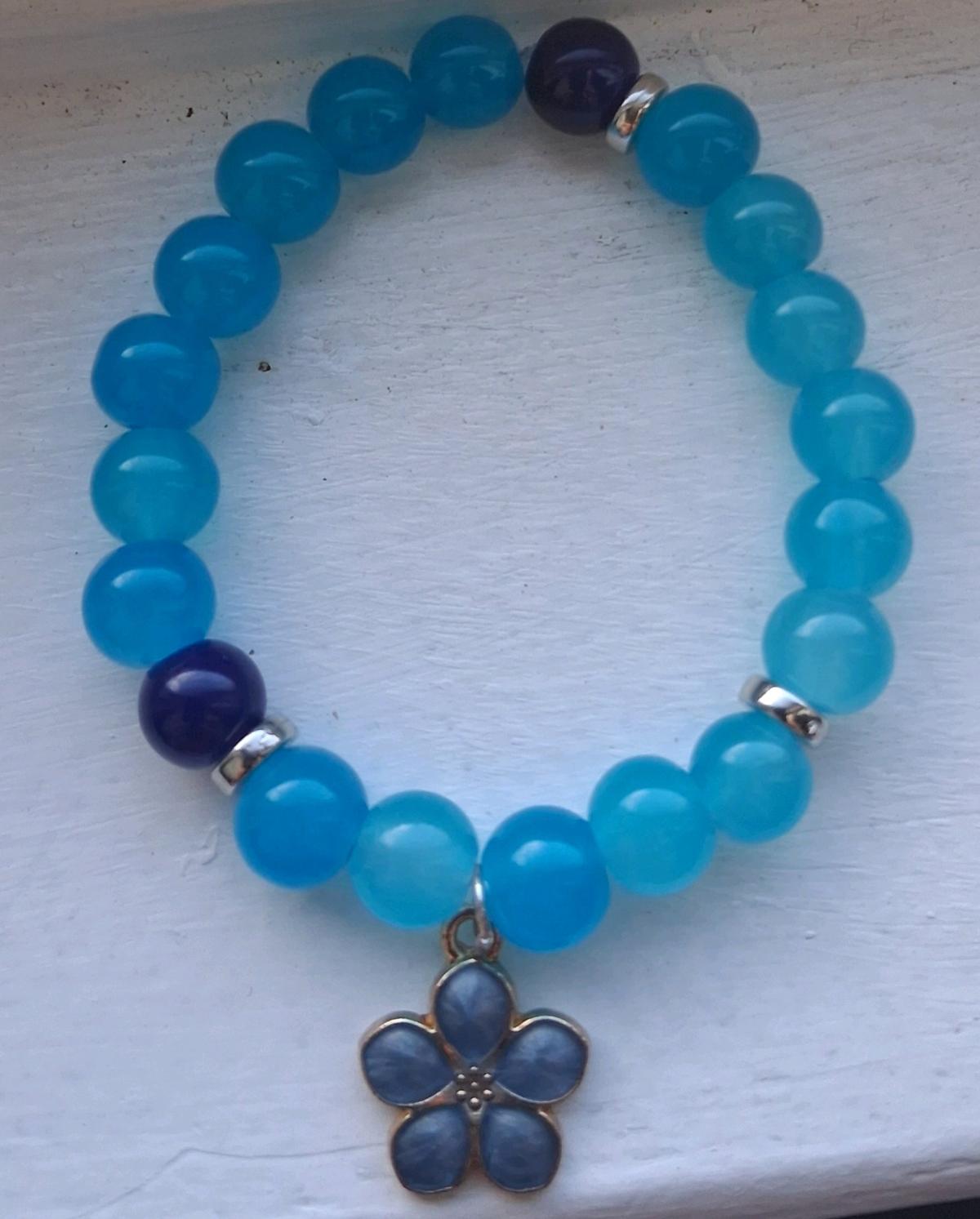 Blue flower bracelet
