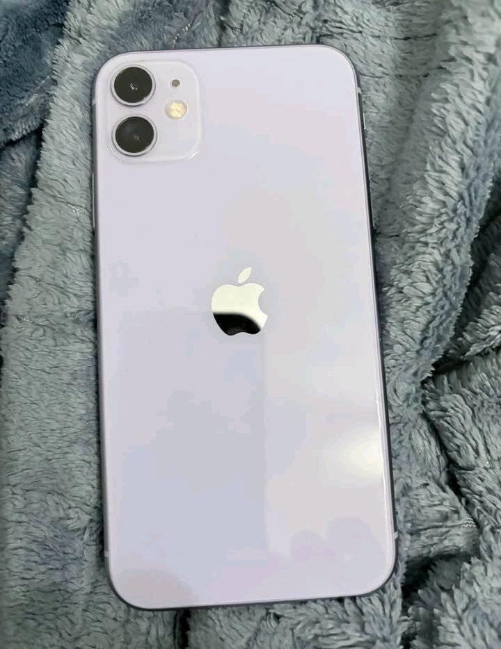 iPhone 11
