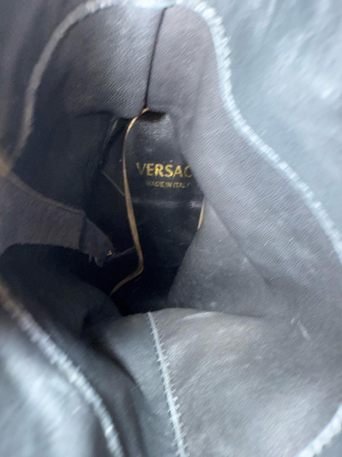 black boots botas tacones altos