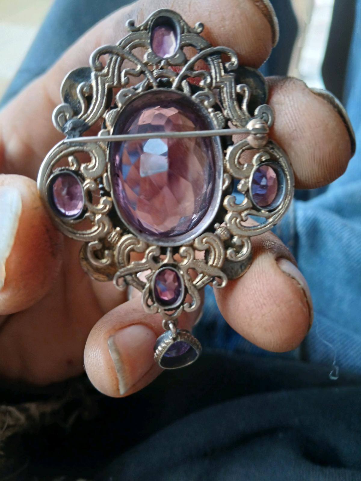 amethyst and pearl pin