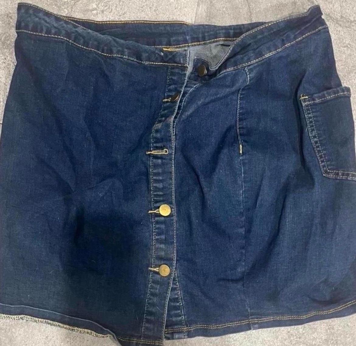 women denim button down mini skirt