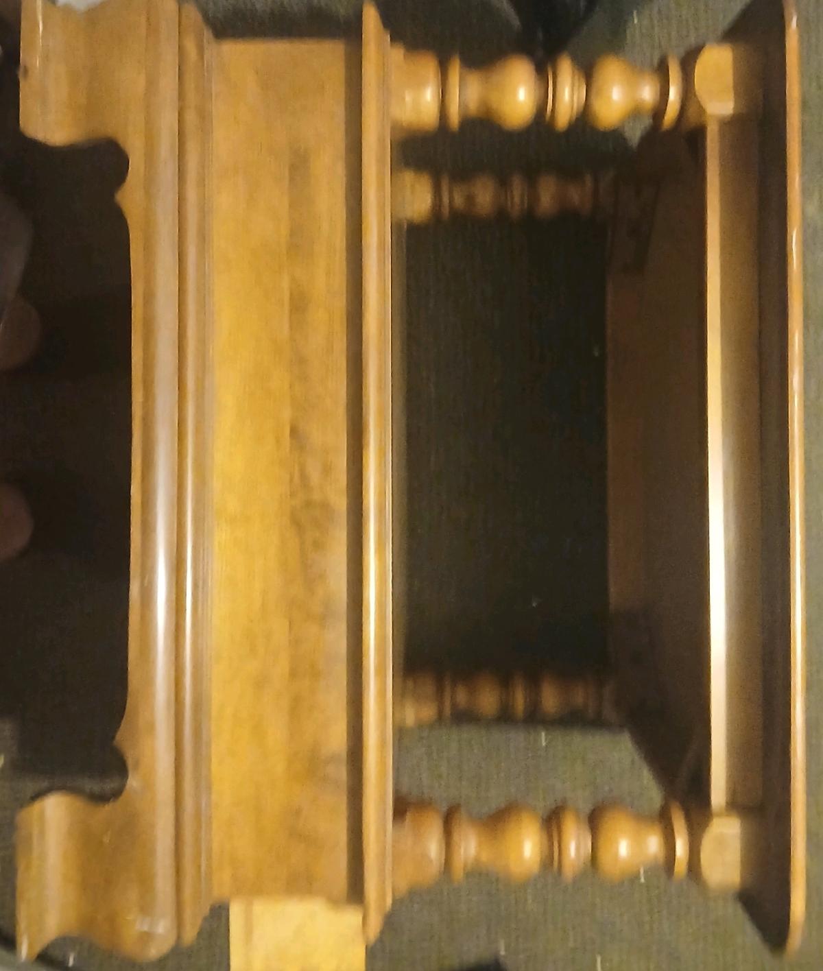 Ethan Allen Endtable