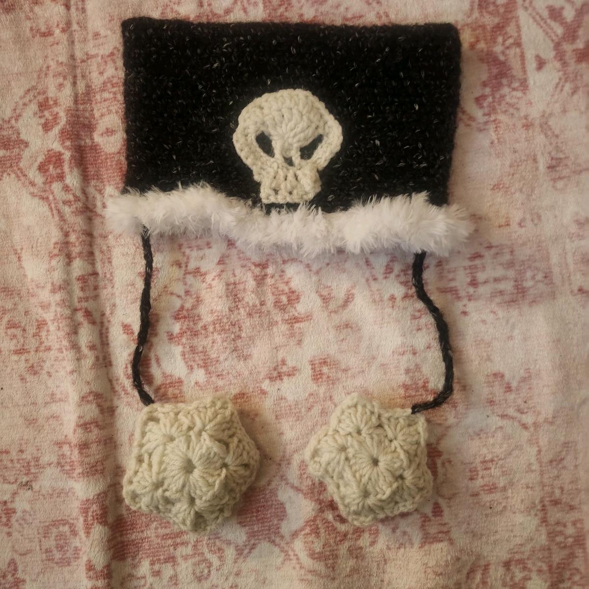 crochet Skull fur hat