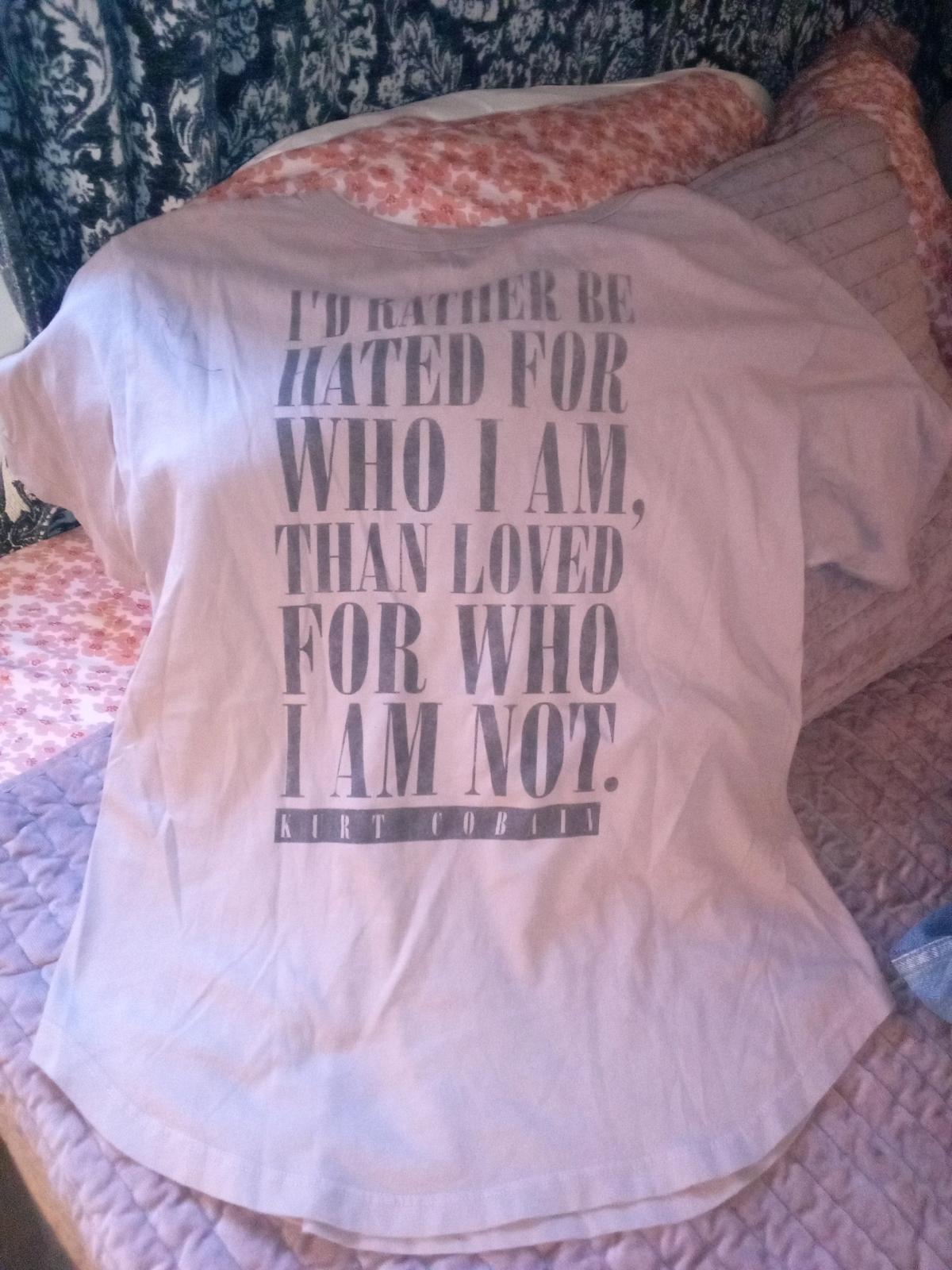 vintage Trunk ltd Kurt Cobain tee