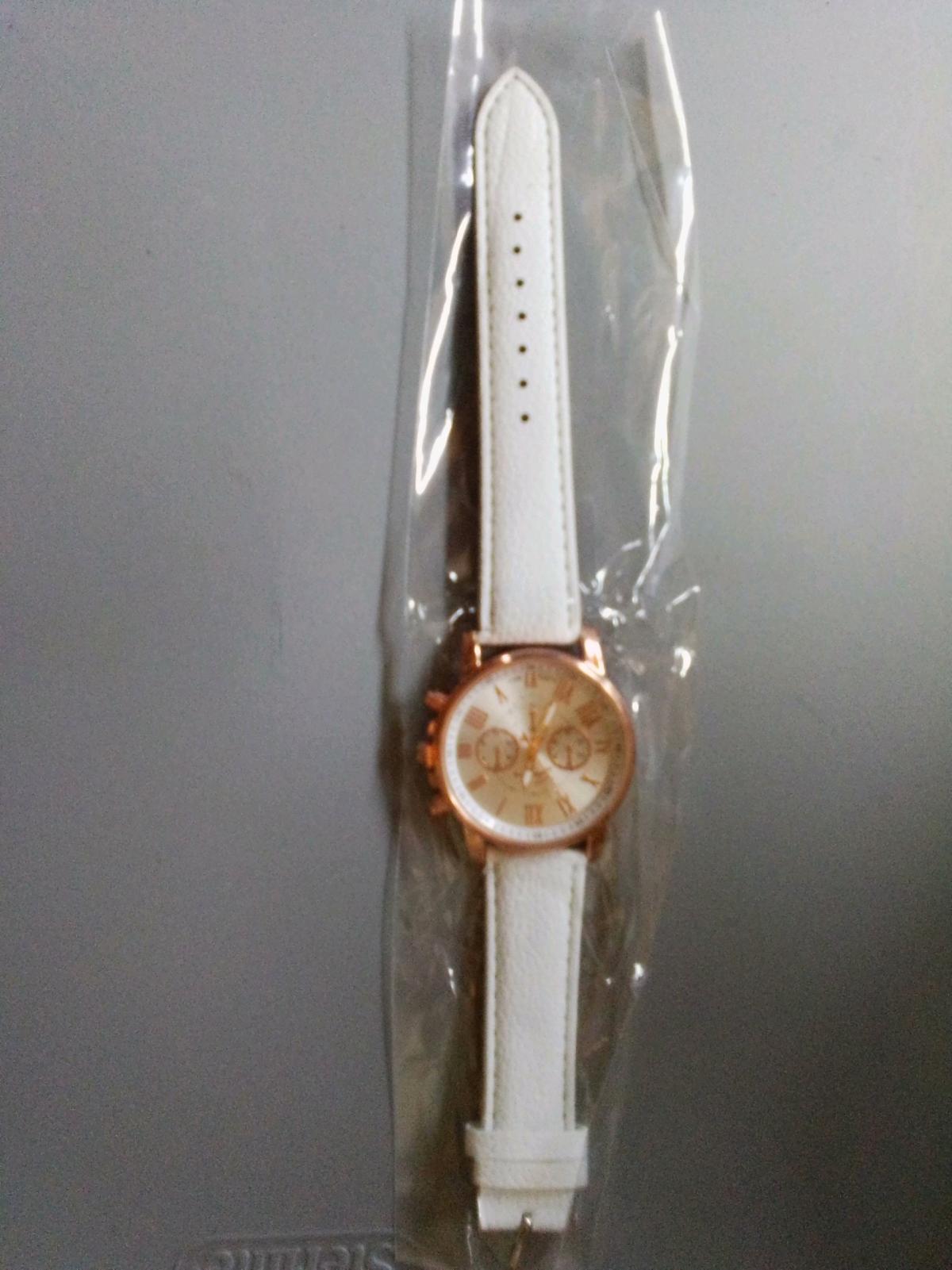 white womens watch