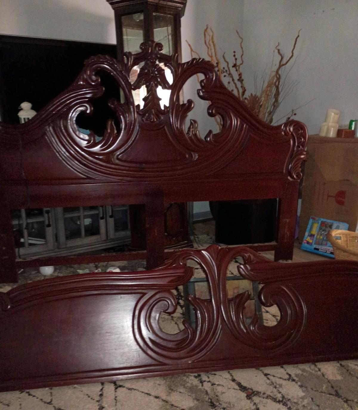 king size mahogany wood head and foot board