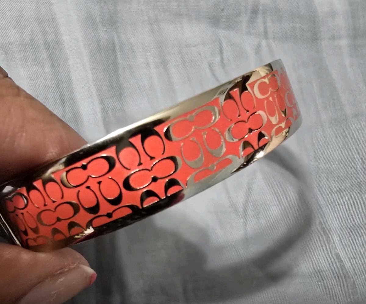 coach bracelet bangle