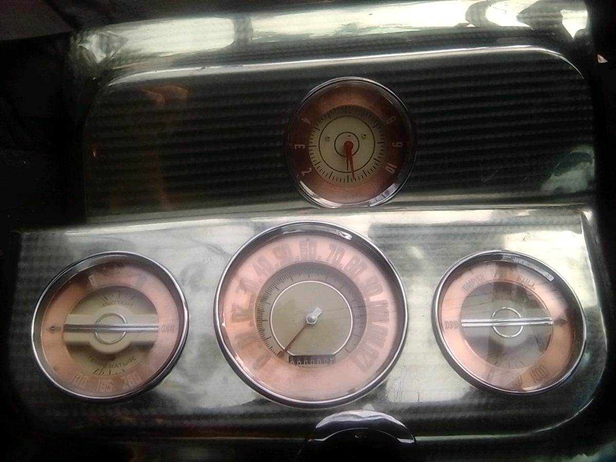 old car gages older the gas and spend gages